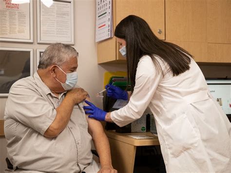  Flu Shots available at 843 Walk-In Clinics. Browse All Clinics. COVID Antibody Testing COVID Testing DOT Physicals Ear Wax Removal Flu Shots STD Testing Sore & Strep Throat Treatment Sports Physicals TB Testing. 